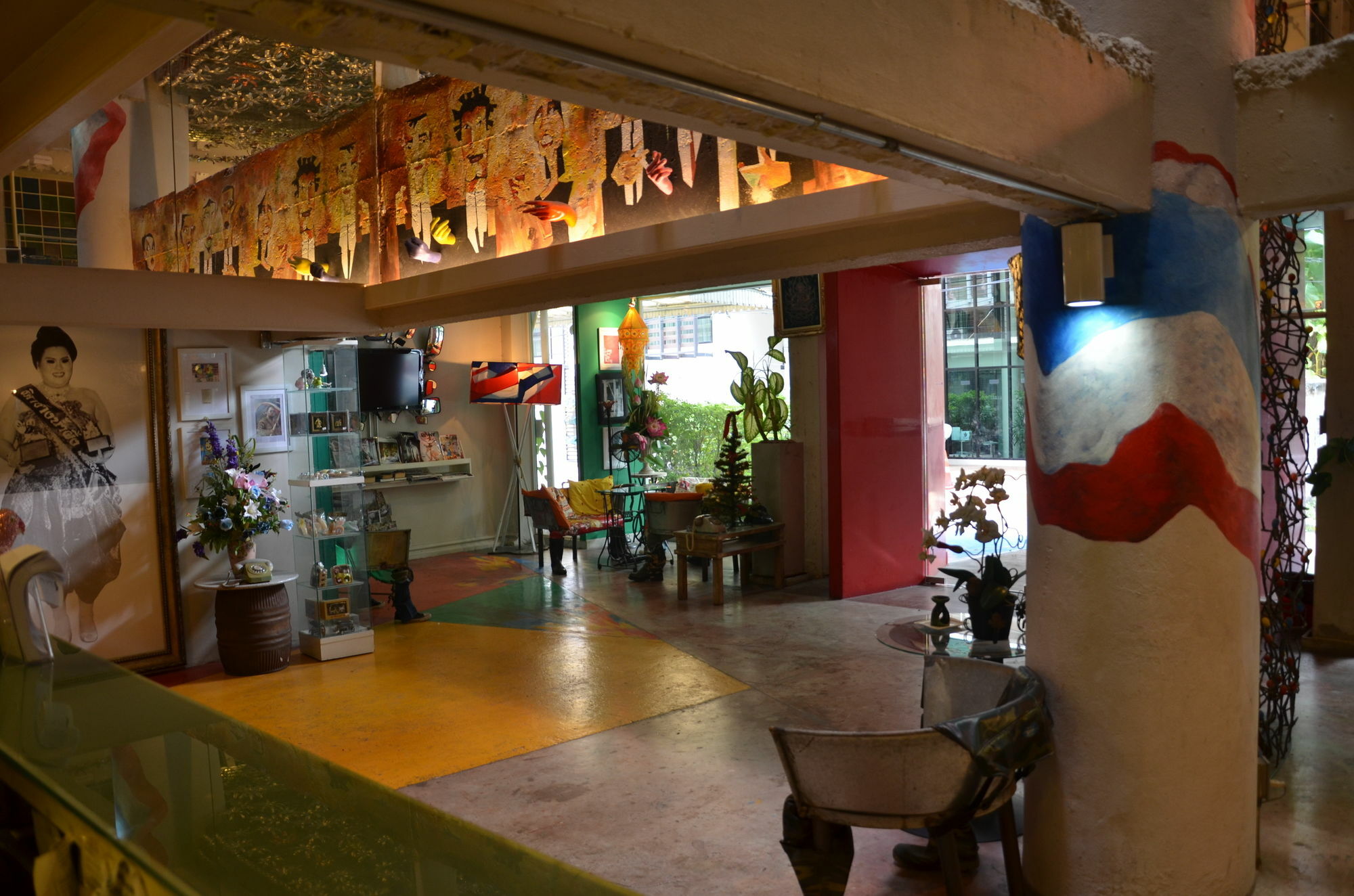 Silom Art Hostel Bangkok Eksteriør billede