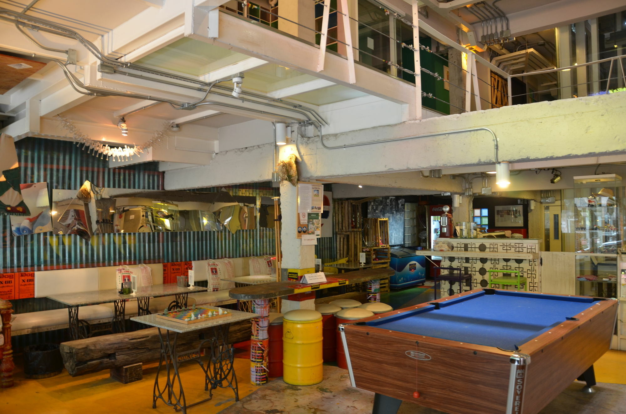 Silom Art Hostel Bangkok Eksteriør billede